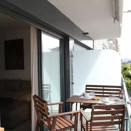 Flores De Fenals Apartment